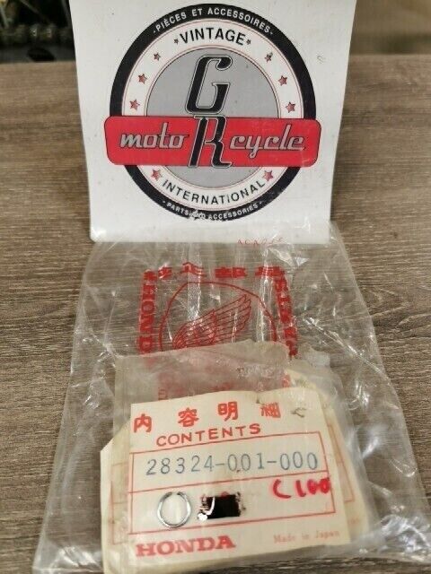 NOS HONDA C100 C102 C105 C110 C200 CLIP 28324-001-000 H81