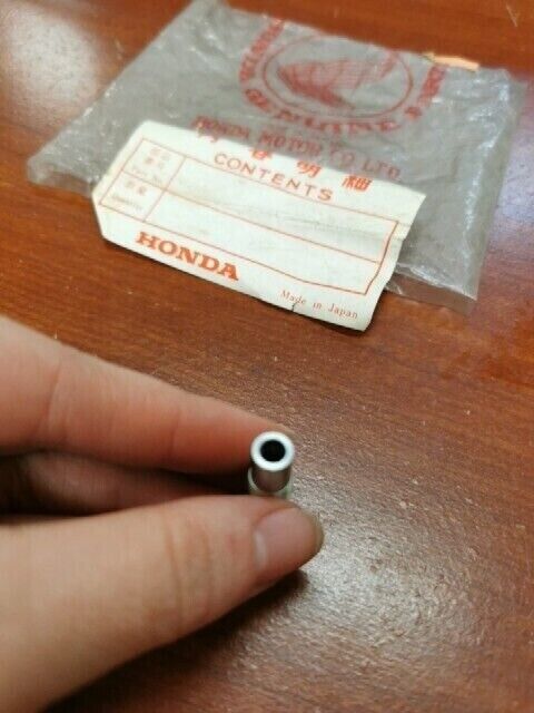 NOS Honda CB500 K1 P STOP SCREW A 16124-323-004 H75