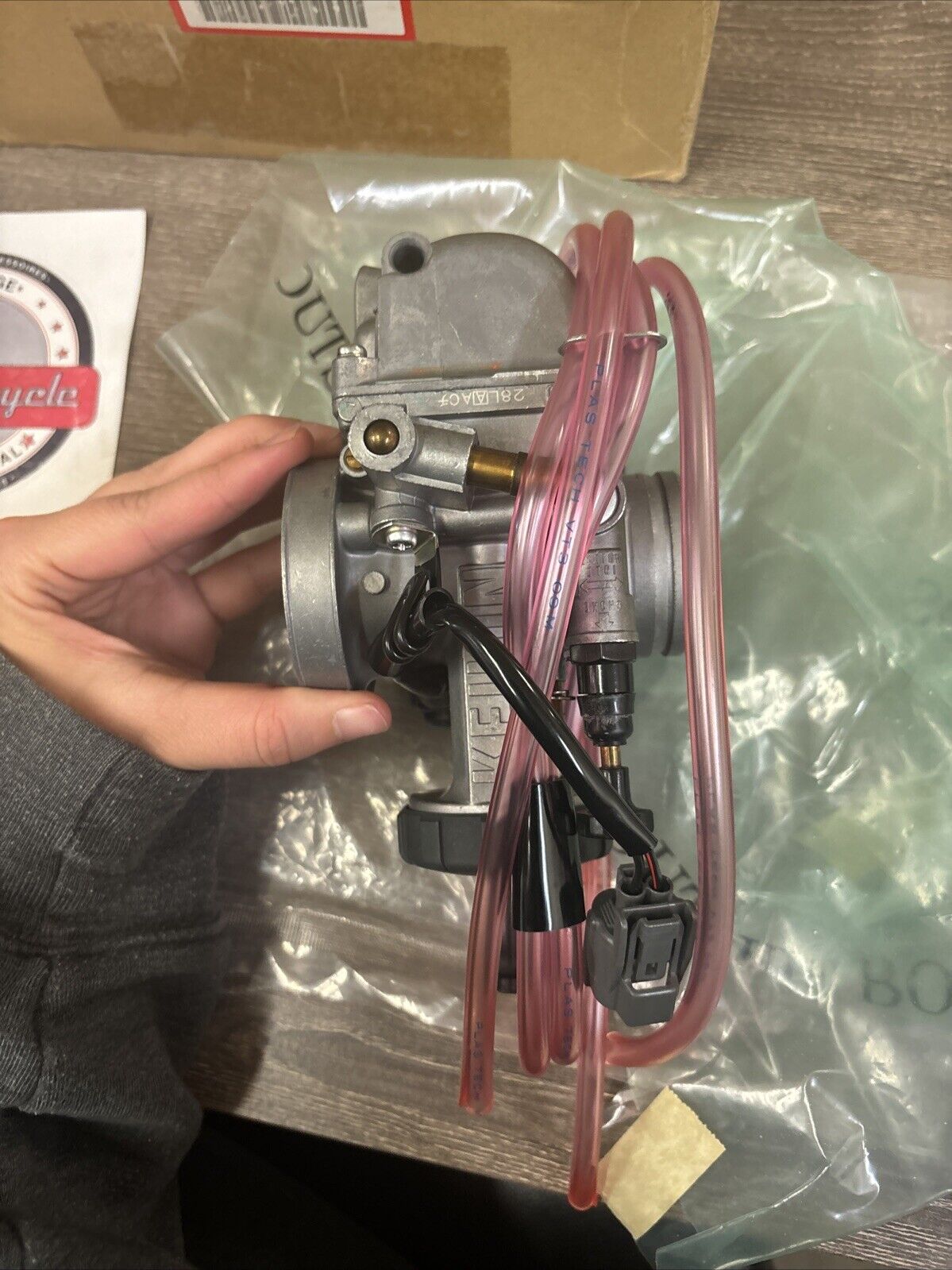NOS Honda 1997 1998 CR250R CARBURETOR KEIHIN PJ28LA 16100-KZ3-B11 H136
