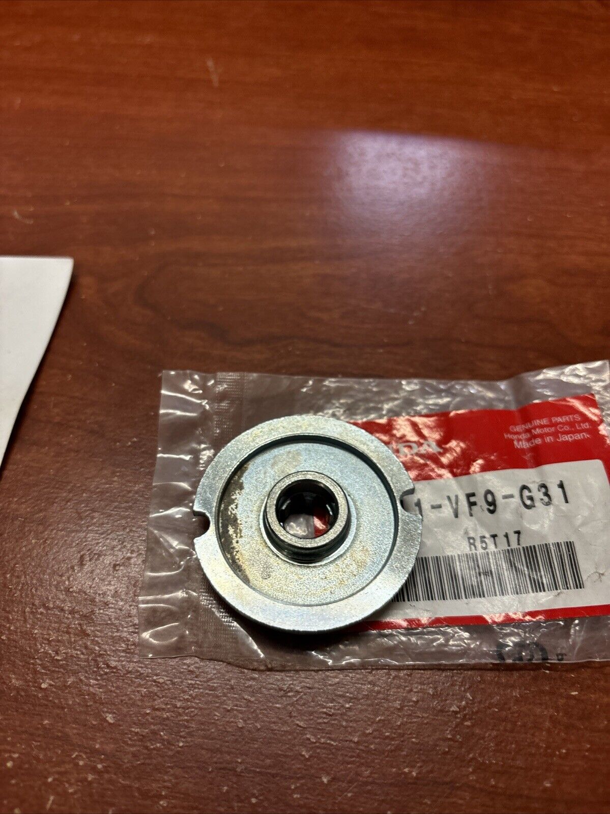 NOS Honda BLADE HOLDER A 20MM 72611-VF9-G31 H155