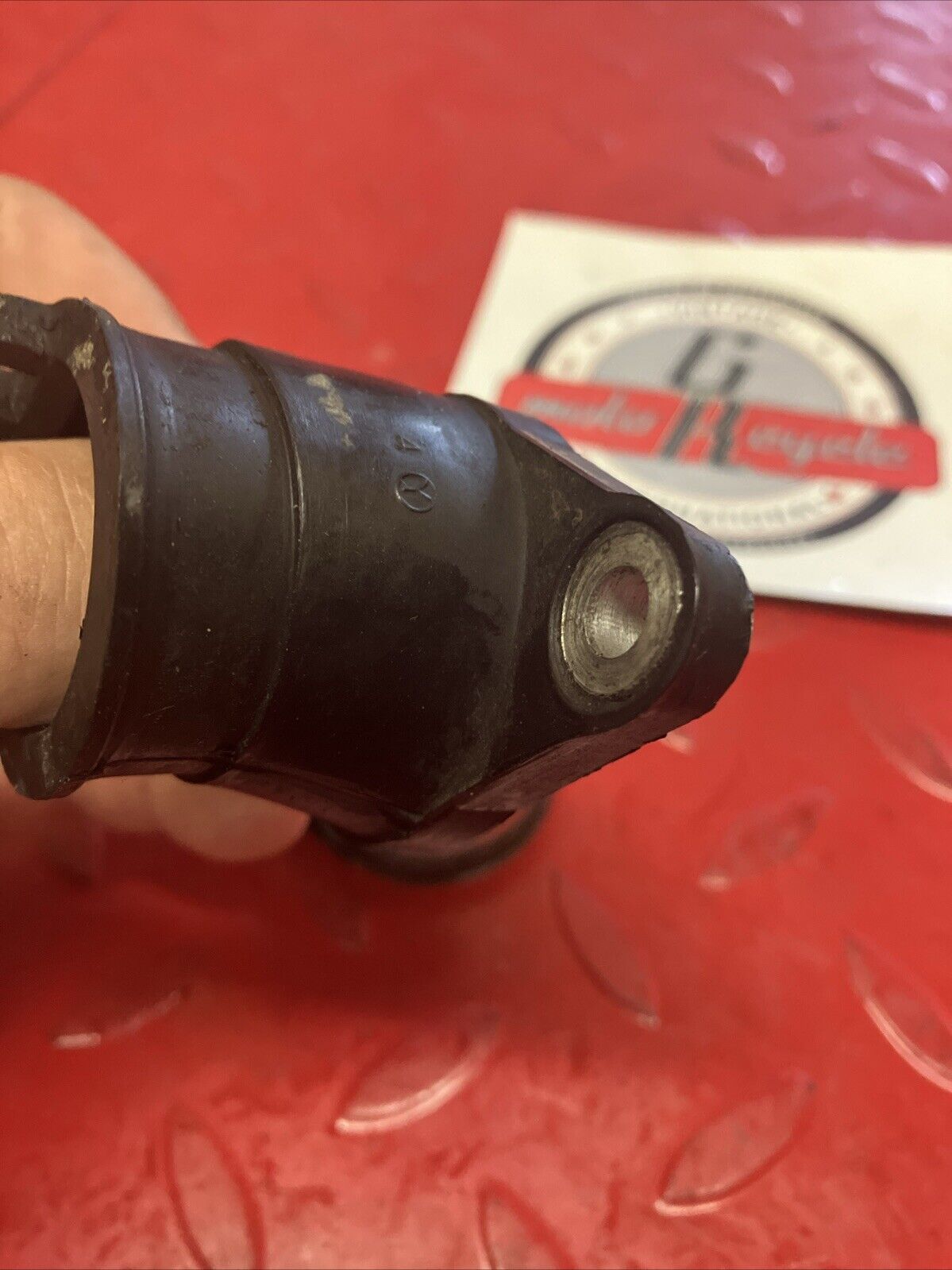 Honda MT125 1975 intake manifold carburetor boot insulator 1974 1976