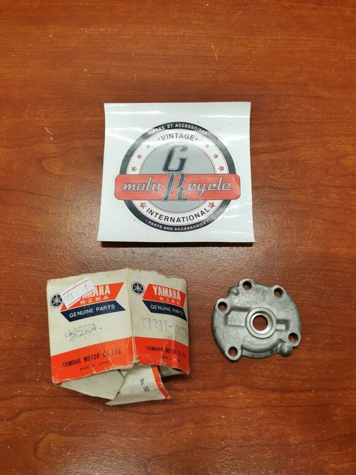 NOS Yamaha XT500 TT500 SR500 HOUSING COMPLETE COVER 99999-00996-00 Y86