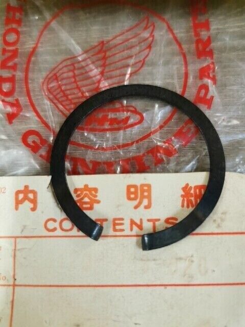 NOS HONDA C90 1968 - 1970 CM90 CM91 CT200 1964 CIRCLIP 39MM 90603-703-010 H83
