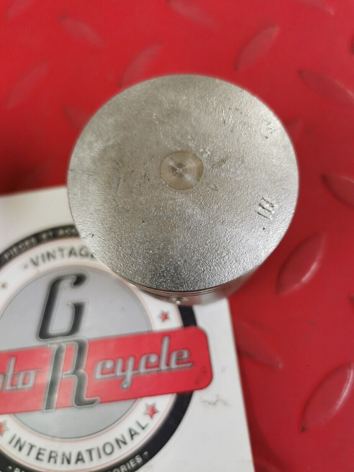 NOS HONDA CR125R 1982 - 1984 PISTON STD 13101-KA3-740 H38