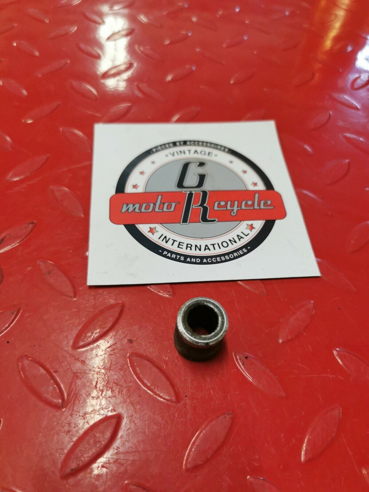 Honda ST90 1973 front wheel bushing collar spacer side 1974 1975