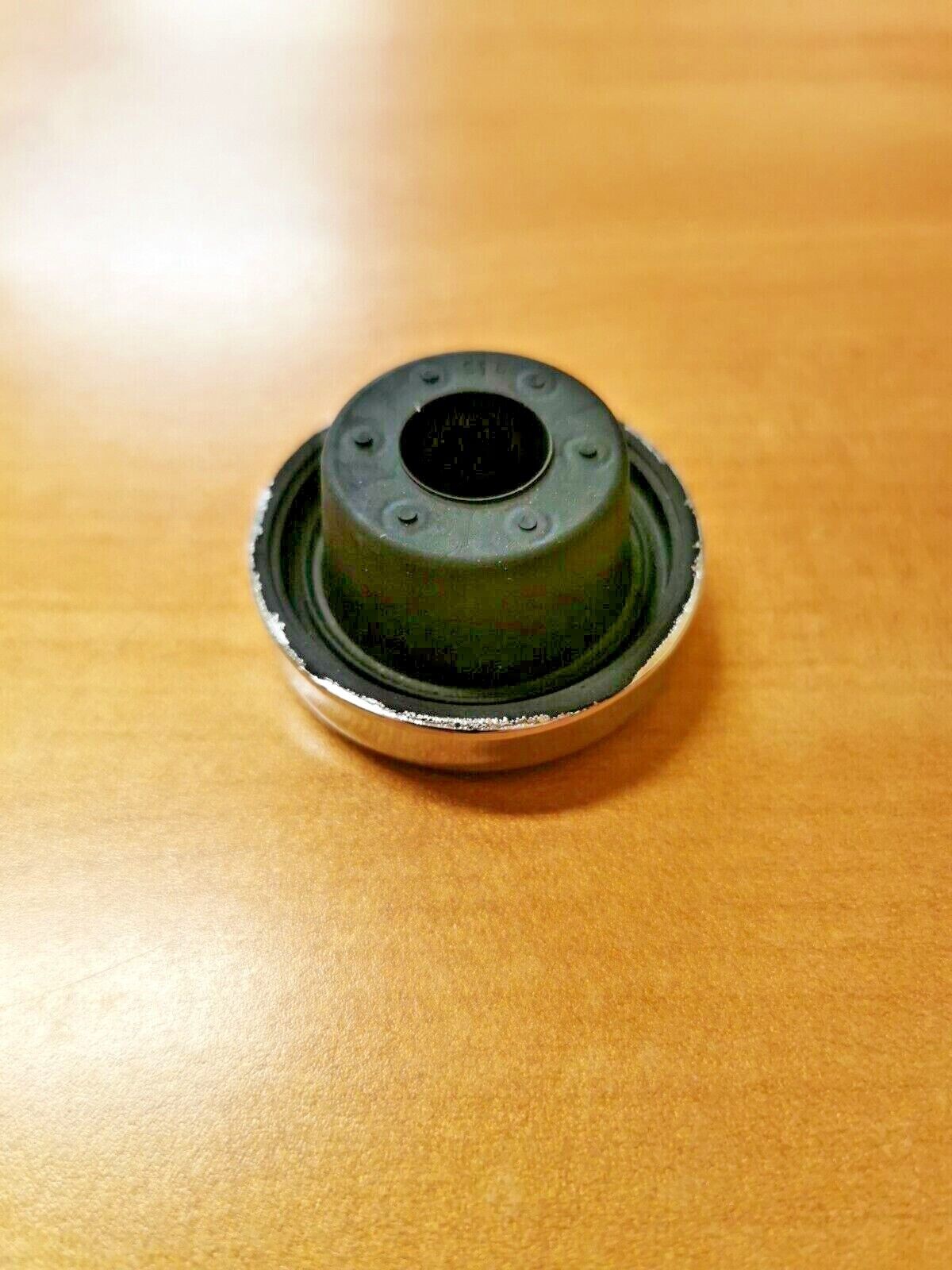 NOS SUZUKI  VS1400GLPS  VS800GL 1987 - 1995  RUBBER BUSHING   56240-38B00  S6