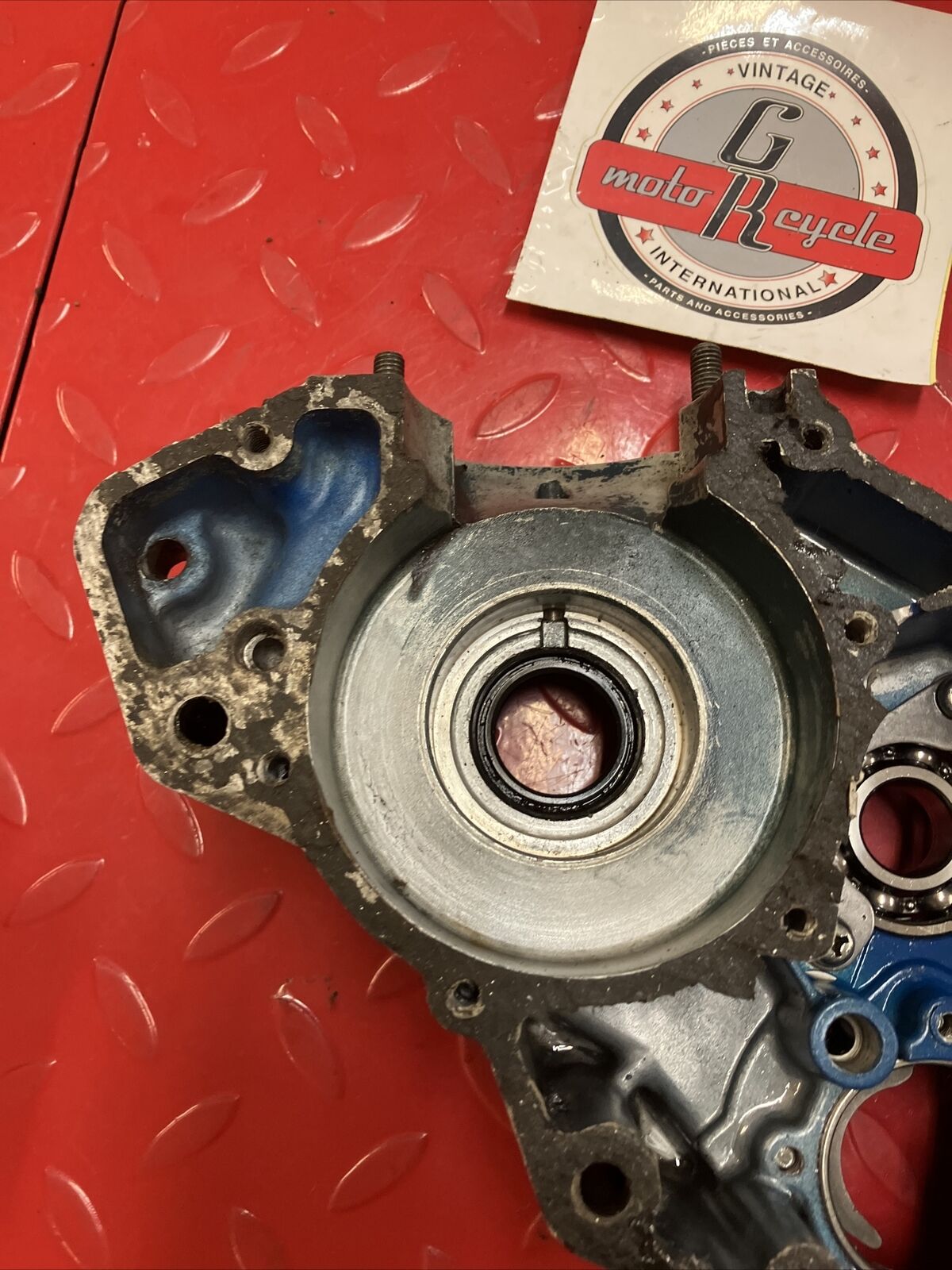 Suzuki RM125 1987 right crankcase 1988