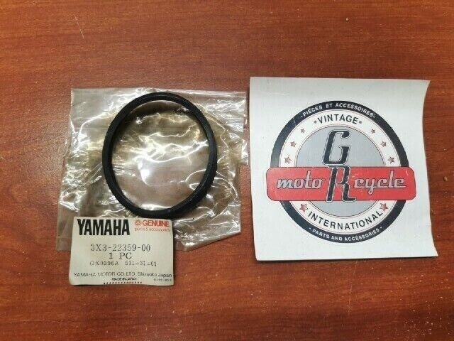 NOS Yamaha 1980 - 1982 YT125 SEAL 3X3-22359-00-00 Y132