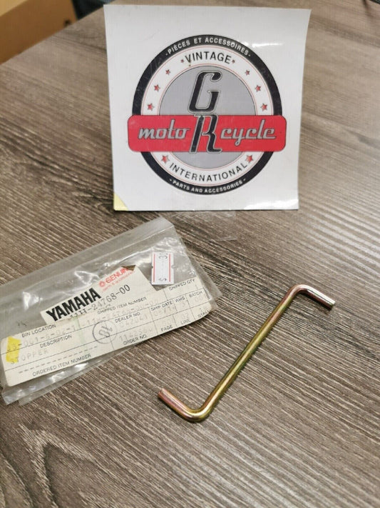 NOS YAMAHA  XZ550R   1983  STOPPER 11H-24768-00  Y57
