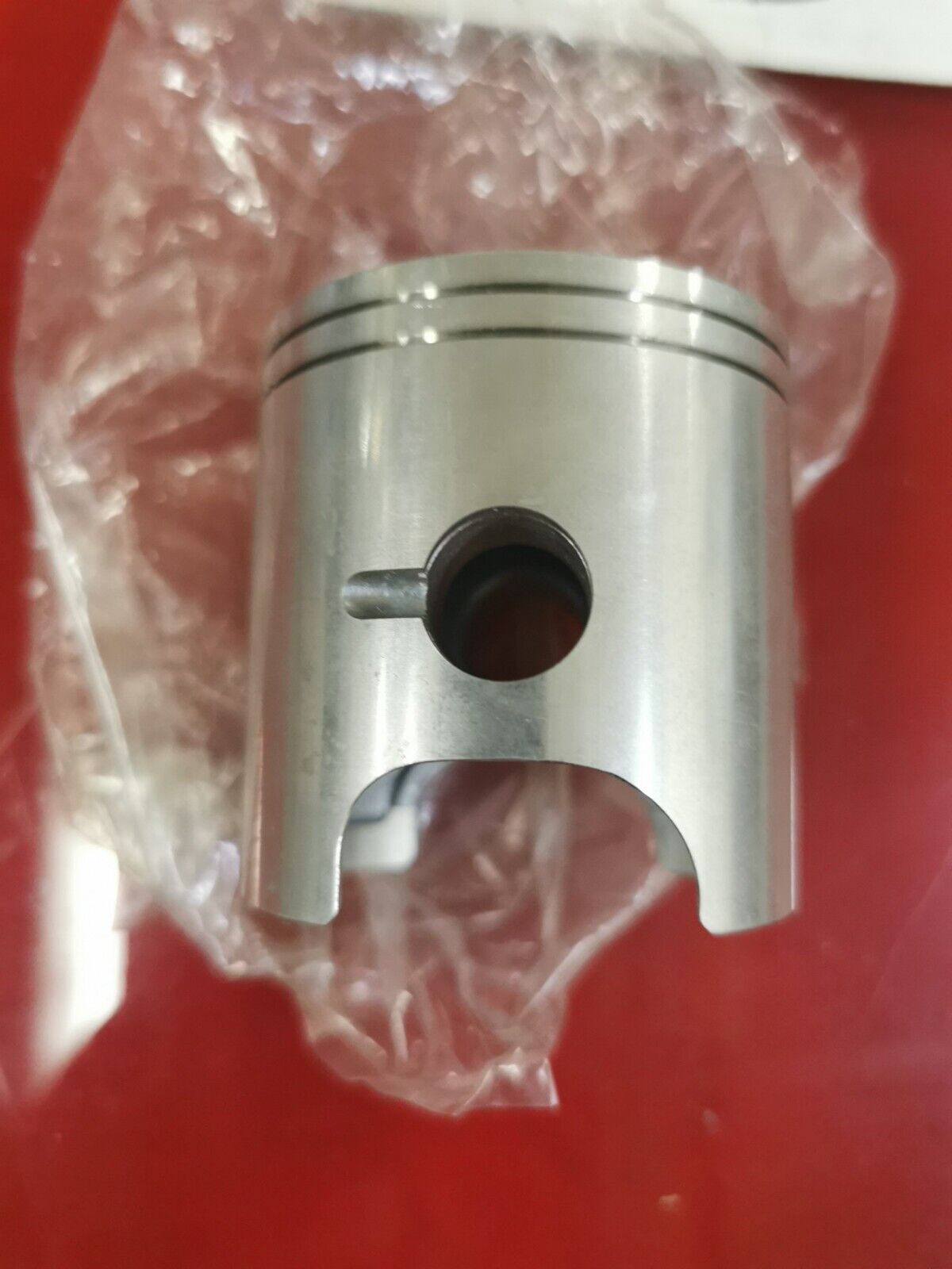 NOS SUZUKI RM125 TM125 PISTON 12110-417030 SUB BY  12110-417031 S23