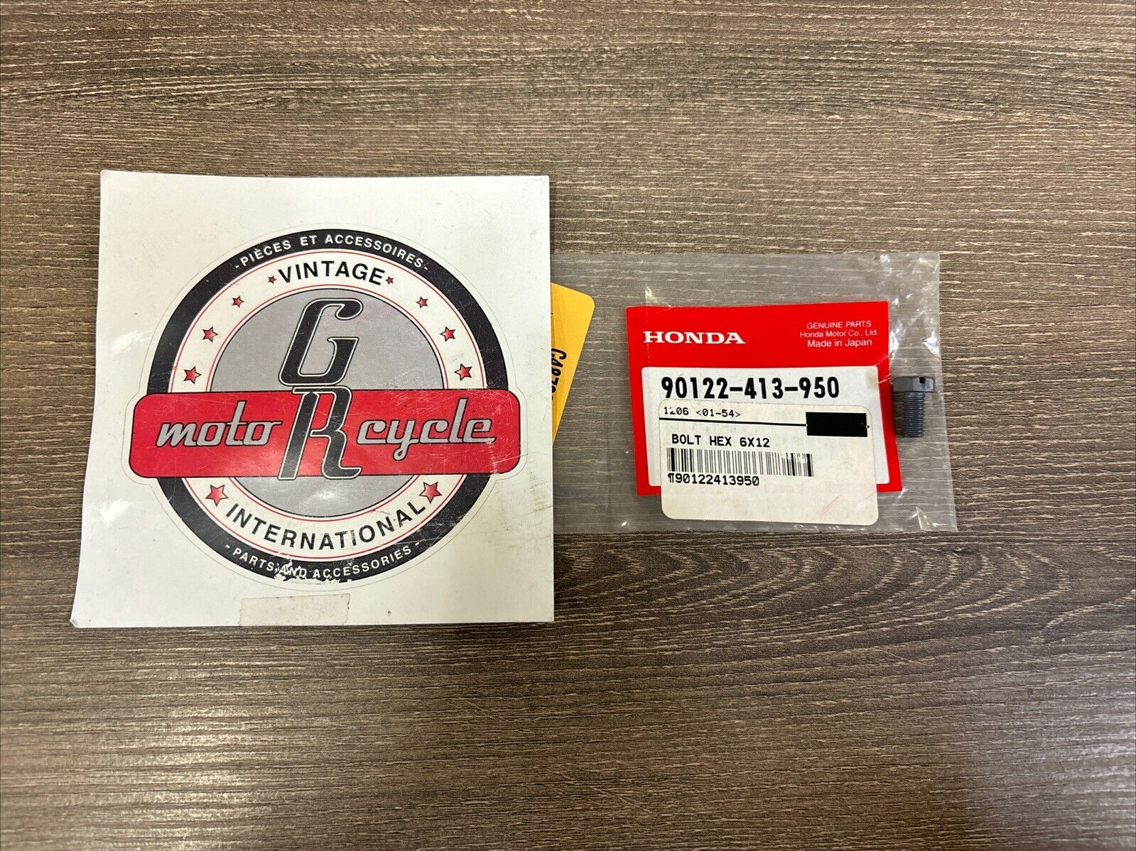 NOS Honda XBR500 S GB250 GB400 CBX250RS HEX. BOLT 6X12 90122-413-950 H130