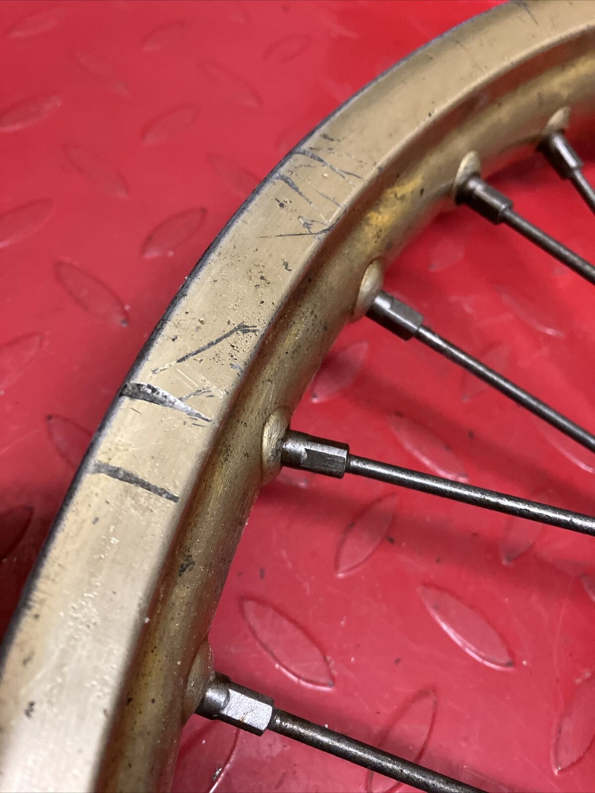 Honda CR125R 1987 Front wheel hub rim CR250R CR500R 1986