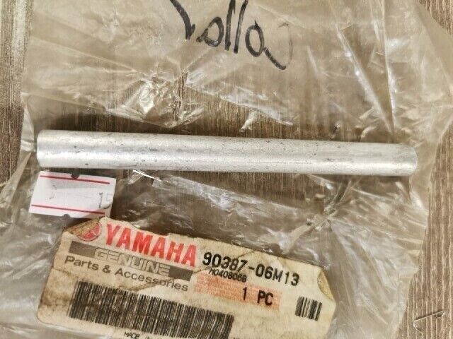 NOS YAMAHA COLLAR 90387-06M13-00 Y112