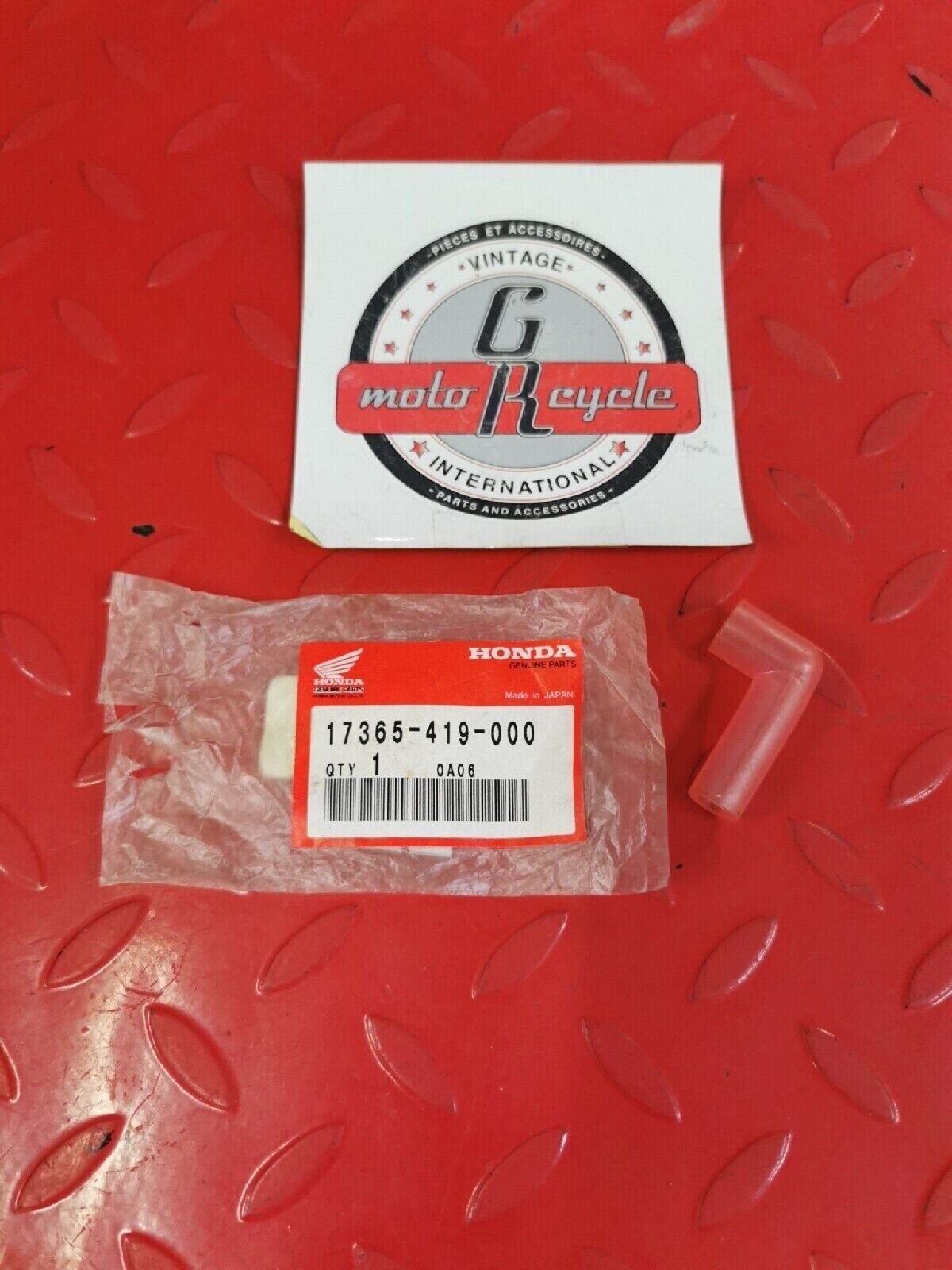 NOS HONDA CB400TI CH80 CM400A CB450SC XL100S   DRAIN TUBE 17365-419-000  H39