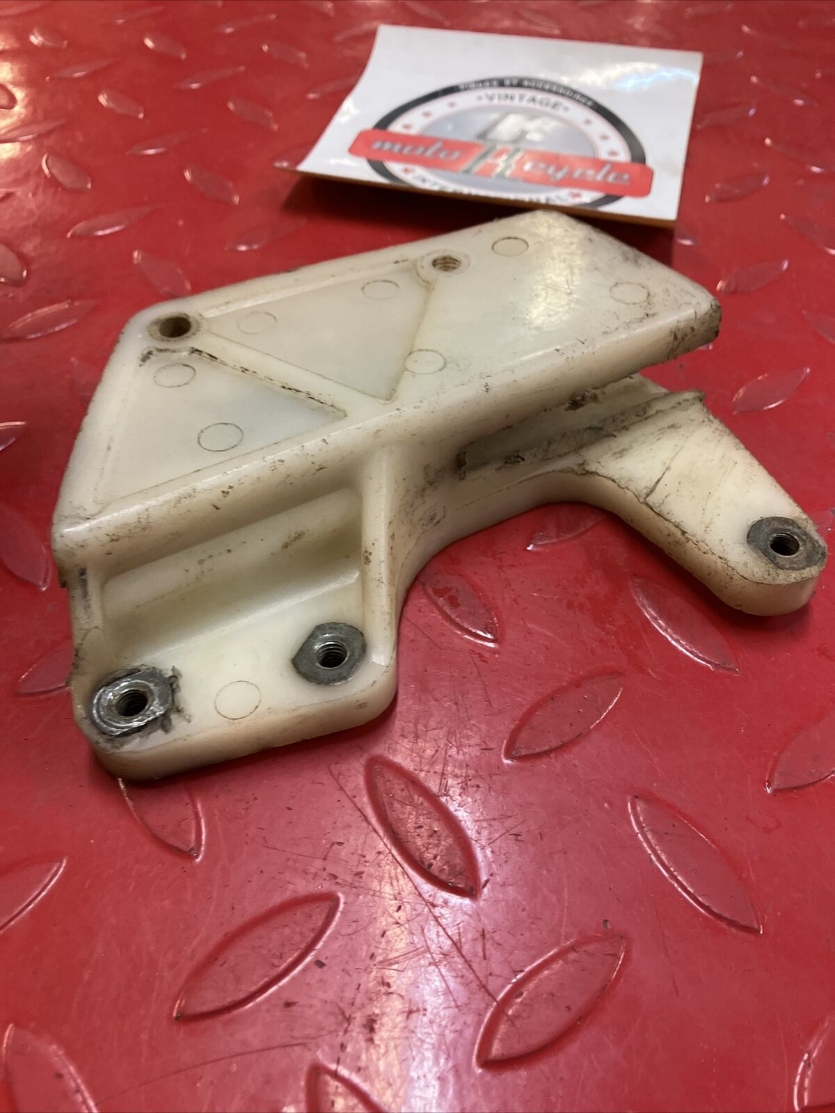 Honda CR250R 1984 chain guide guard CR125R CR500R 2