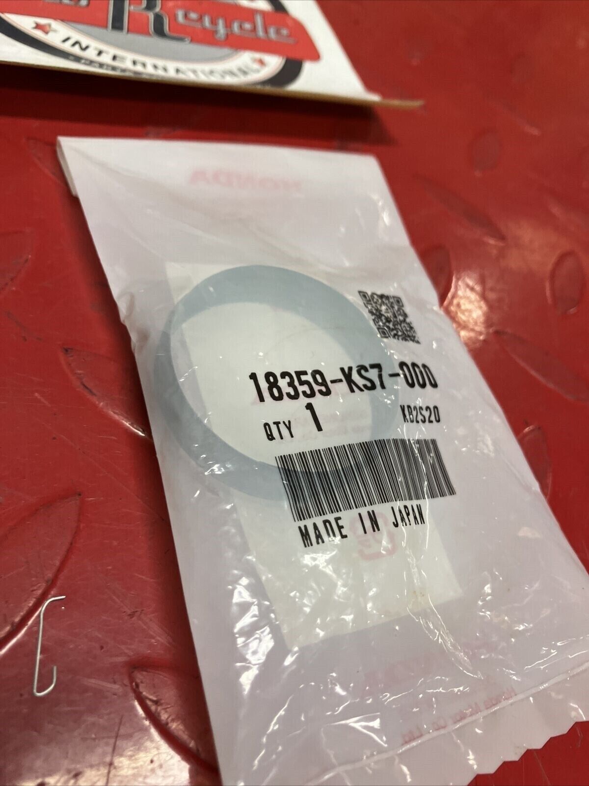 NEW HONDA CR125R 90-2000 CR250R 86-91 EXHAUST MANIFOLD SEAL 18359-KS7-000 H100