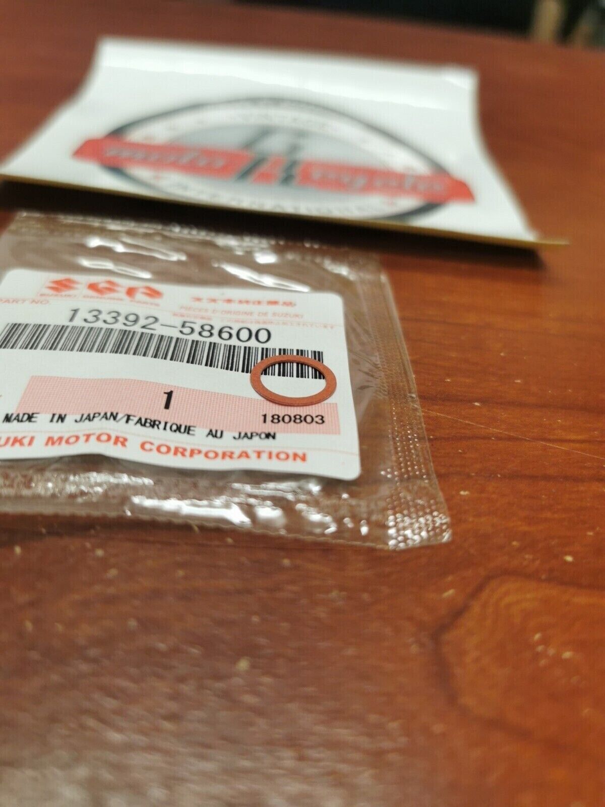 NOS Suzuki NEEDLE VALVE SEAL WASHER 13392-58600 S19