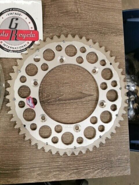 NOS RENTHAL SUZUKI RM125 RMZ250 DR350 SPROCKET REAR 50T  1230-520-50GPSI  j55