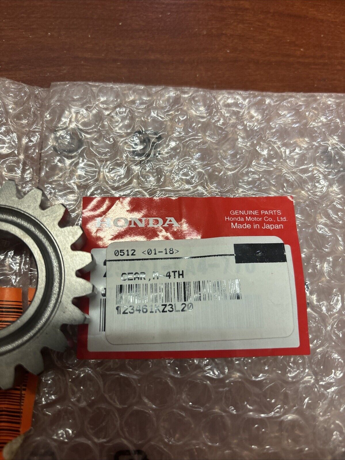 NOS Honda 1985 - 2001 CR250R MAINSHAFT FOURTH GEAR 21T 23461-KA4-770 H143
