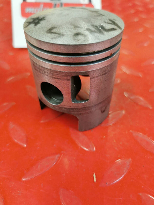 NOS YAMAHA YR1 YR2 YR2C   PISTON .25   168-11635-00  Y50