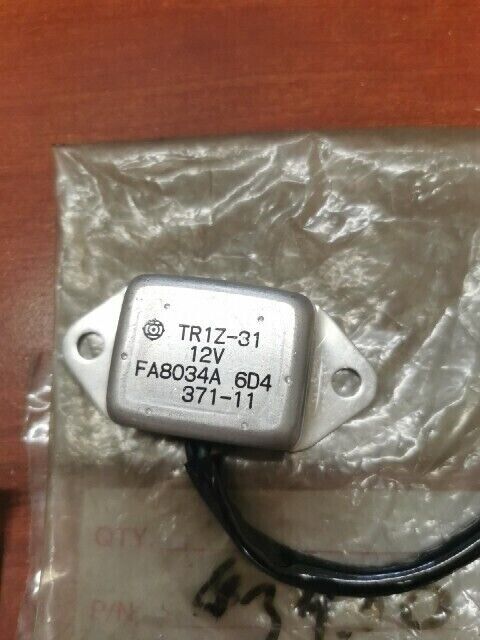 NOS Yamaha TX500 VOLTAGE REGULATOR 371-81910-11-00 SUB 2G7-81910-50-00 Y164