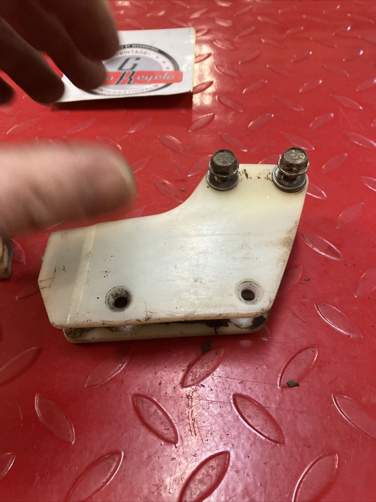 Honda CR125R 1982 chain guide guard slider CR250R CR480R