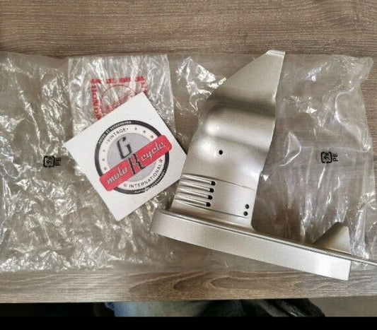 NOS HONDA OUTBOARD BF5 5HP 1997 - 2001 GEAR CASE NH282MU 41100-ZV1-A00ZB H82
