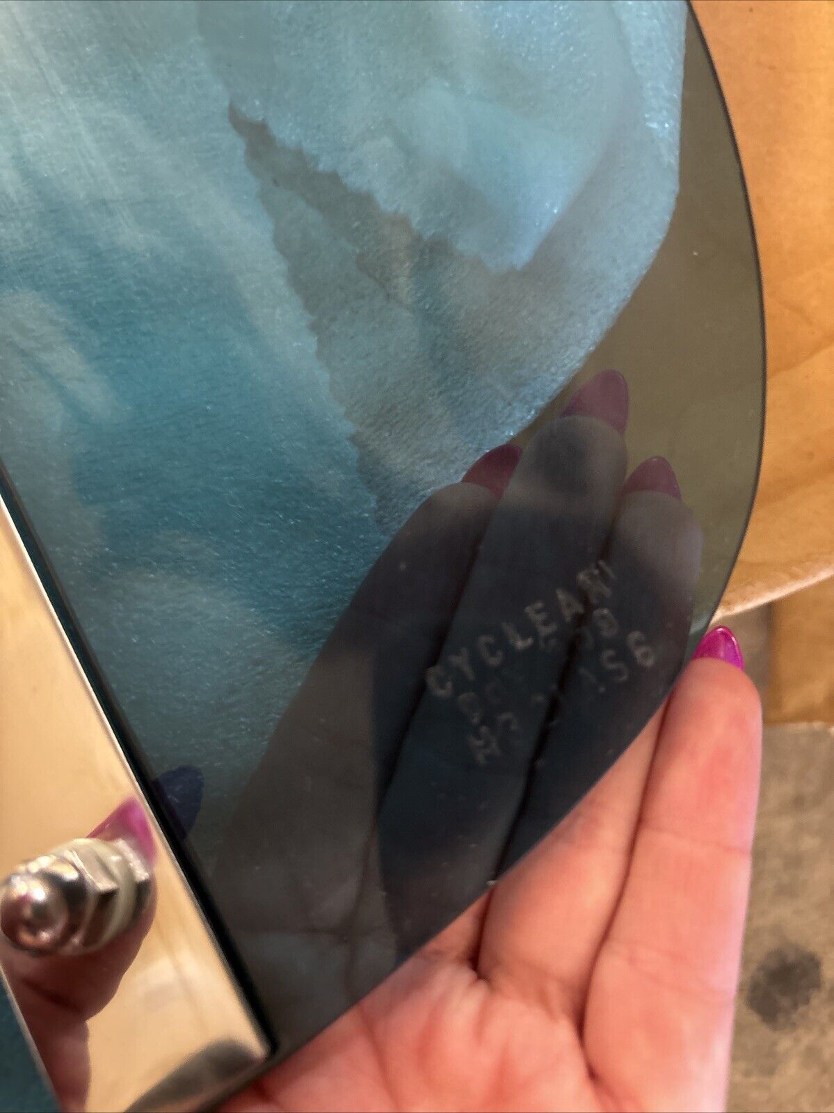 NOS MEMPHIS SHADES MEMPHIS FATS BOBBED 13" GRADIENT TEAL WINDSHIELD MEM3113