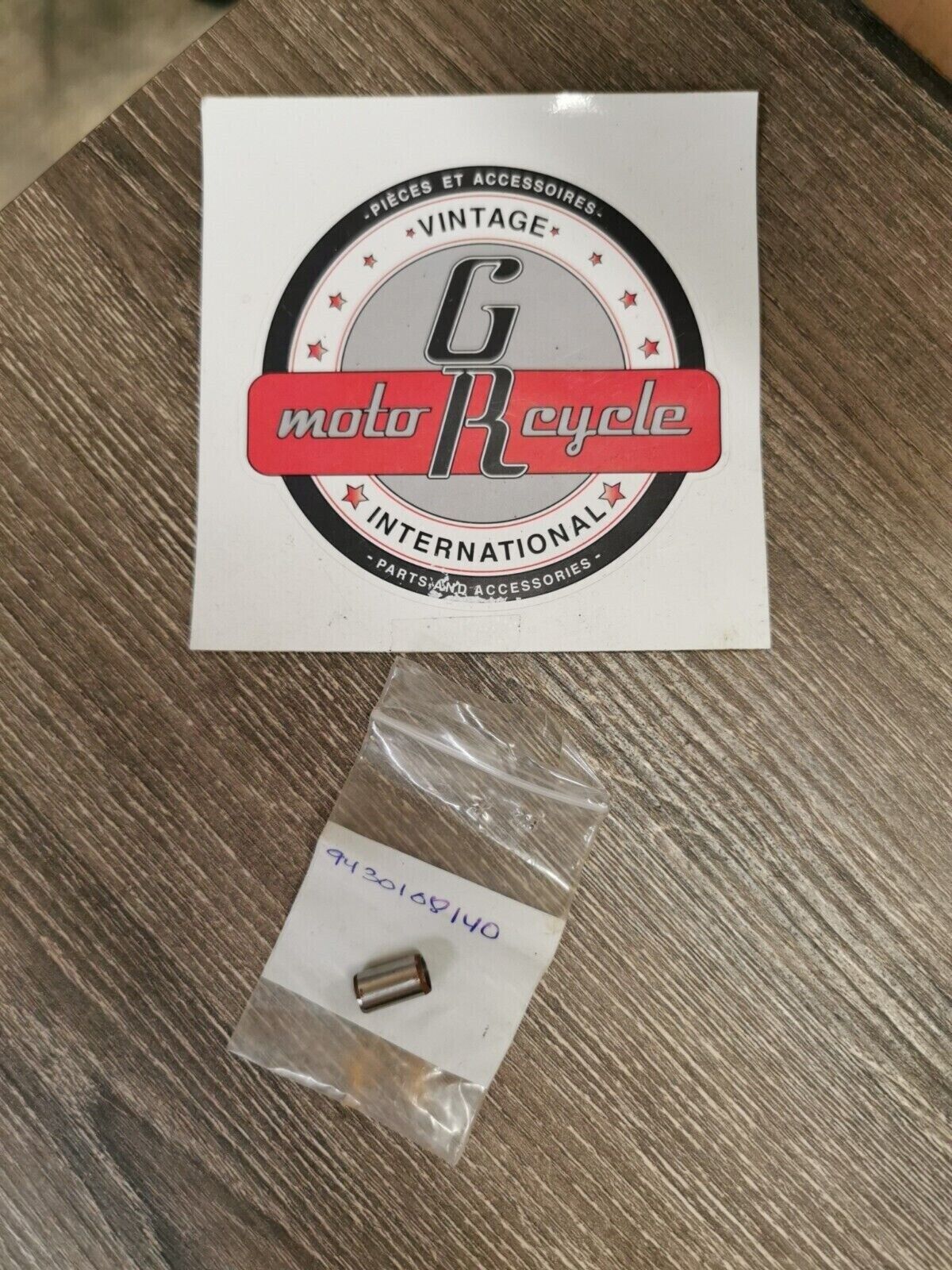 NOS HONDA Dowel Pin A 8x12 94301-08120  H59