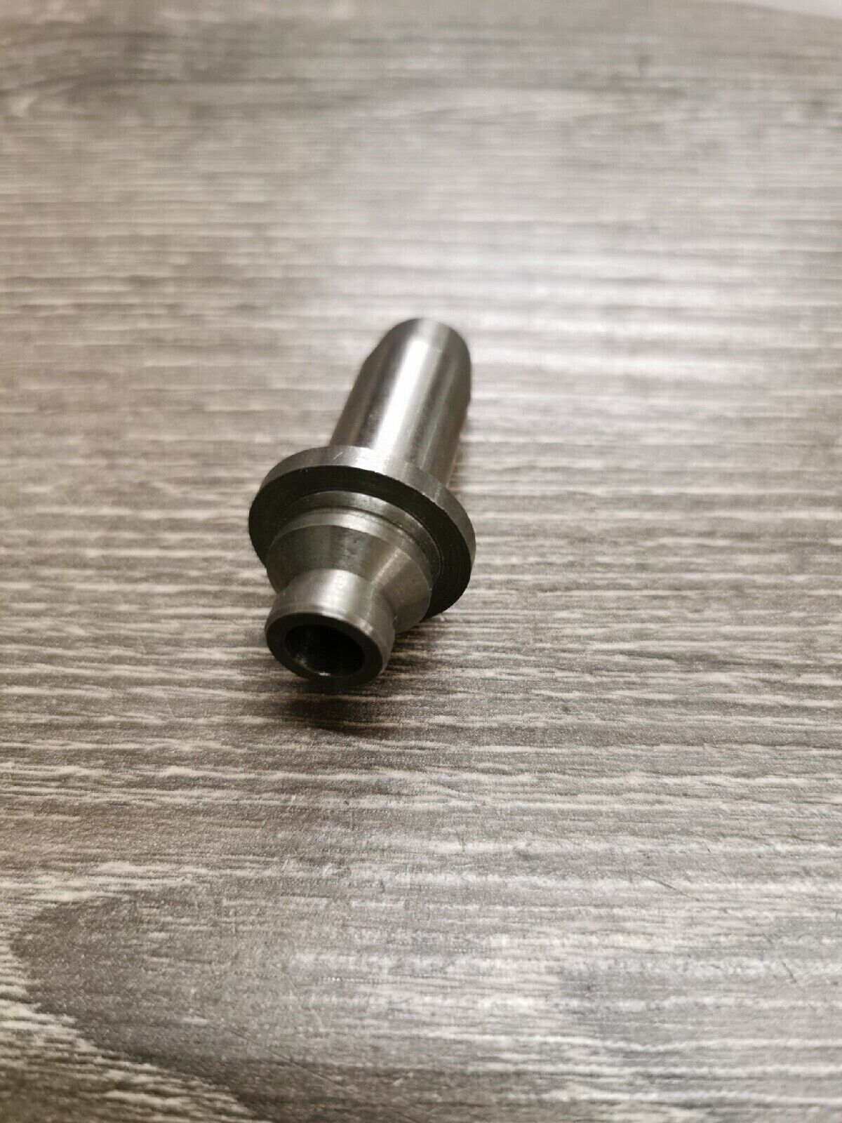 NOS YAMAHA GUIDE INTAKE VALVE 1ST O/S 1J7-11133-10-00 Y51