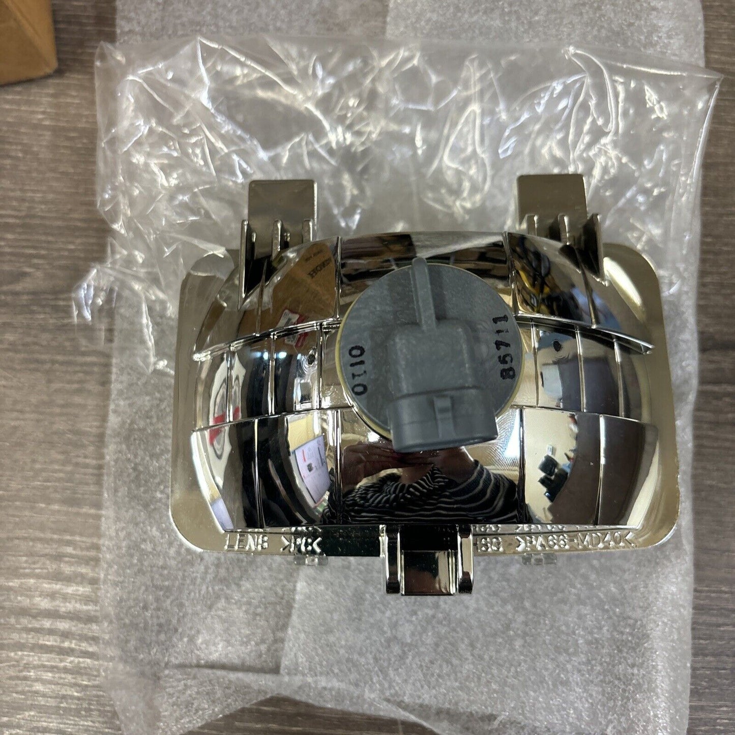 NOS Honda TRX350FE TRX350FM TRX500FA HEAD LIGHT 33100-HN5-670 H114