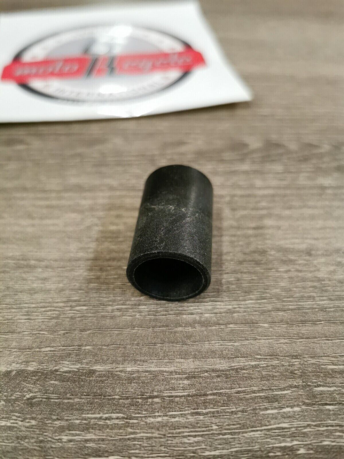 NEW NOS HONDA XR80R XR100R 1985 -2013 CUSHION ARM BUSHING  52472-GN1-000 H48