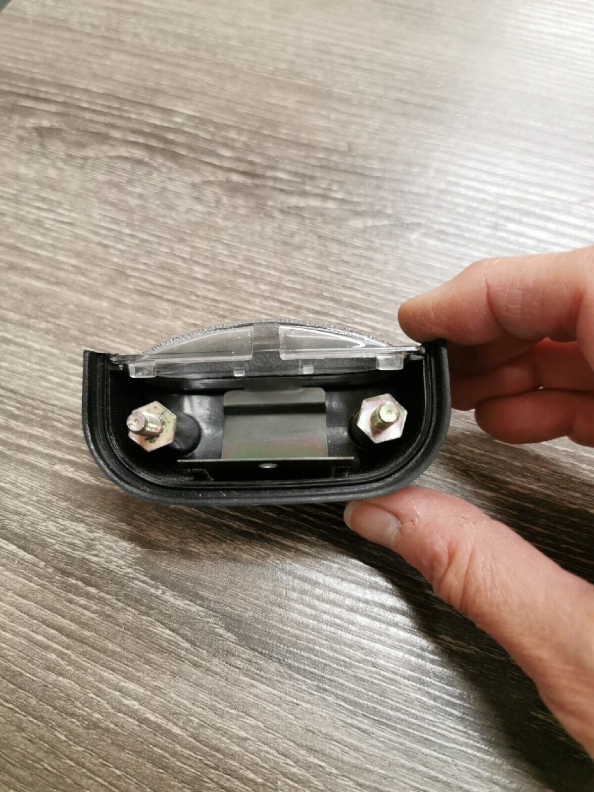 NOS YAMAHA XS360 XS500 1976 1977 COVER LICENSE LAMP 1A8-84743-60-00 Y55