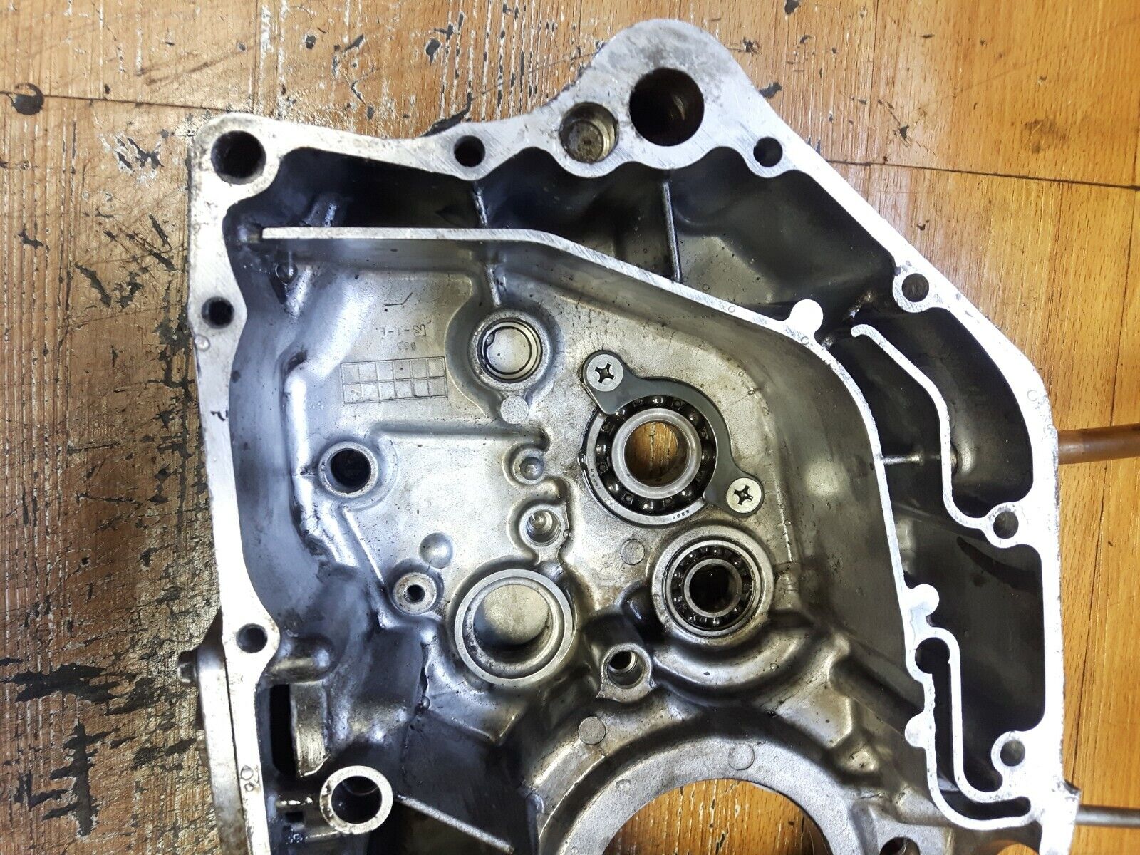 Kawasaki KLX125L 2003 crankcase crank cases  left right 2004 KLX125