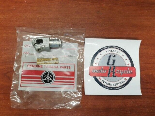 NOS Yamaha KICK CRANK BOSS 337-15621-01-91 SUB 337-15621-01-00 337-15621-00 Y124