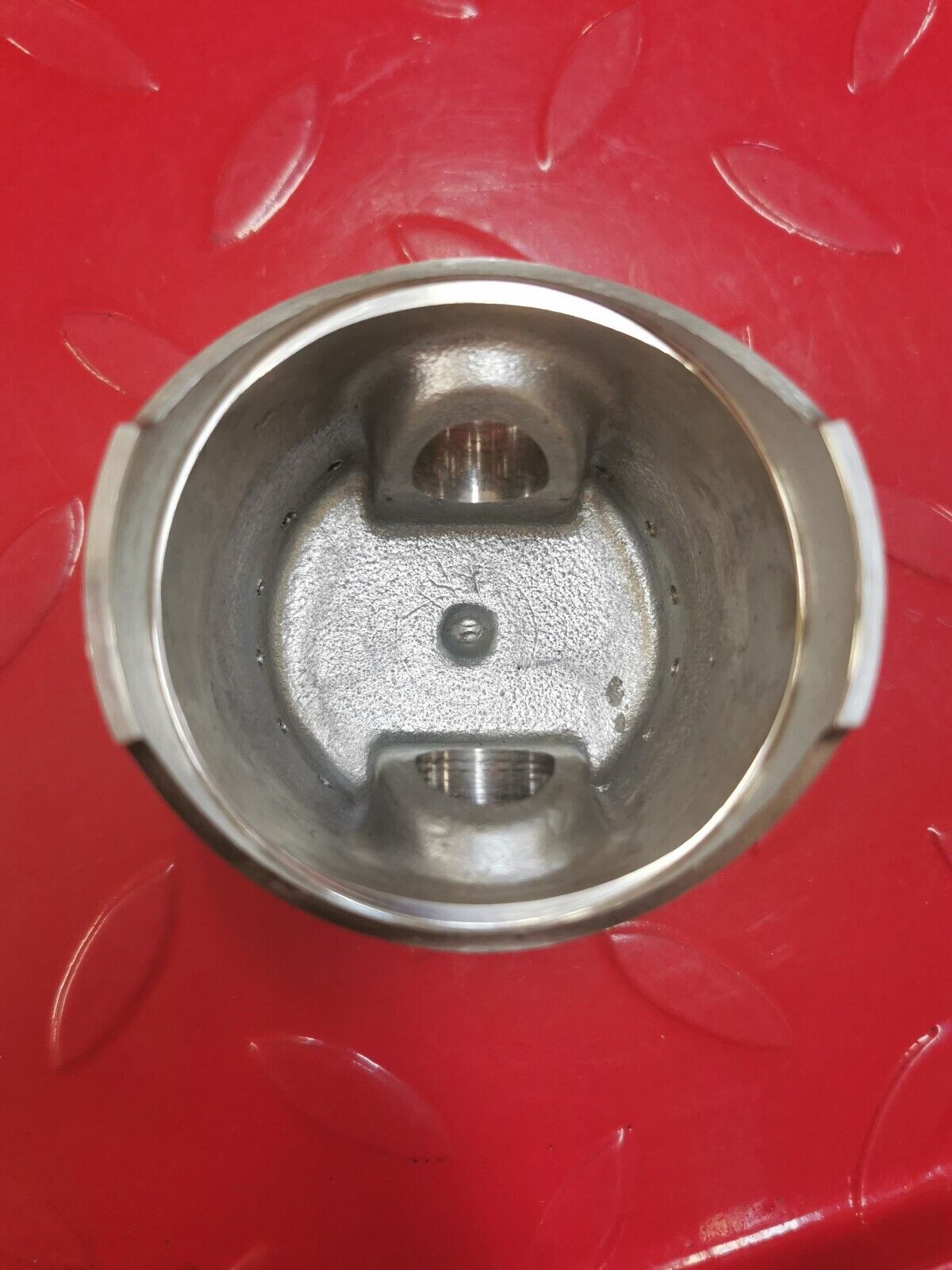 NOS Honda GV200 G200 PISTON (STD) 13101-883-003 H12