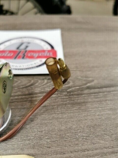 NOS YAMAHA RD350 R5 AT2 1972  FLASHER RELAY 327-83350-70-00 Y114