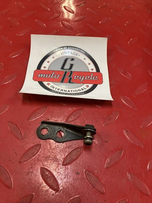 Yamaha YZ125 1981 number plate steering stem radiator bracket holder stay plate