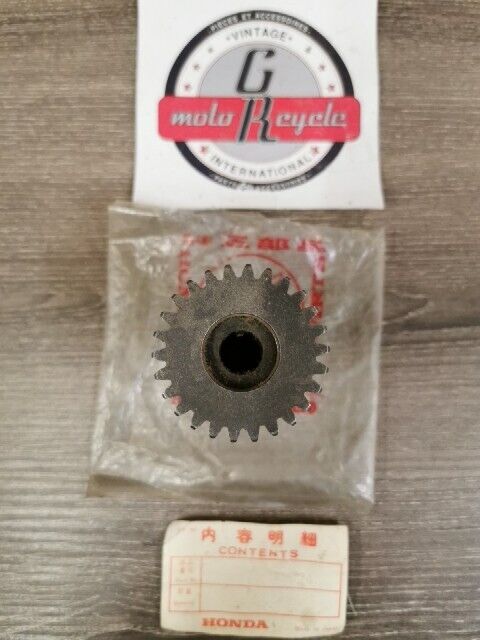 NOS HONDA CB72 1960 - 1964 CB77 SHAFT COUNTER TRANS 26T 23221-268-810 H87