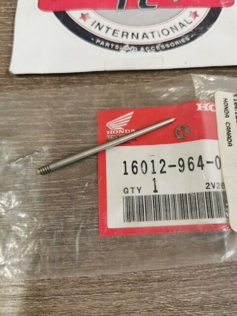 NOS HONDA ATC250R 1983 1984 Needle Set Jet 16012-964-004 H110