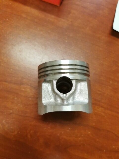 NOS Honda XL125 K0 - K1 PISTON (OS 0.50) 13103-365-000 H93