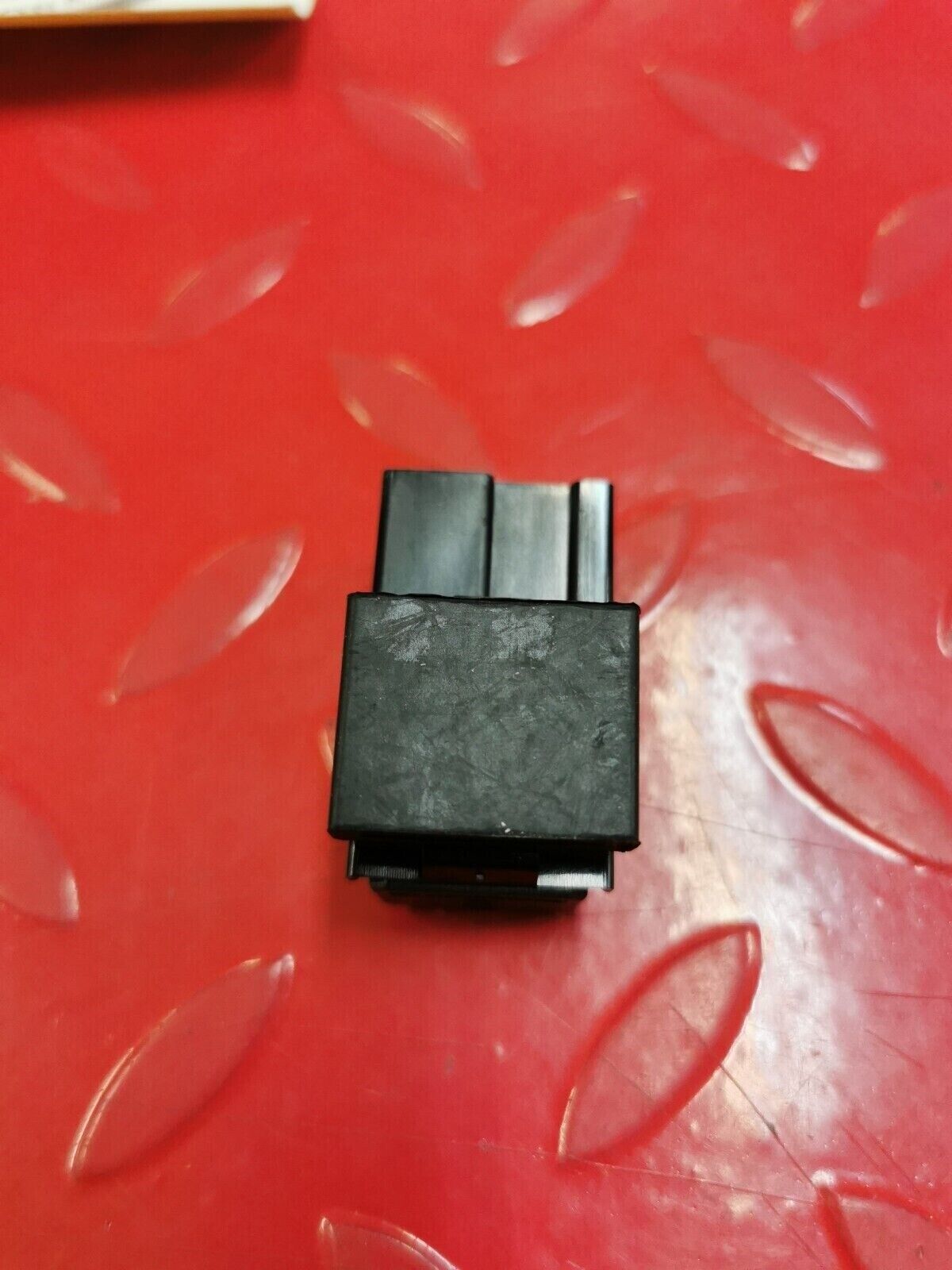 NOS Yamaha GRIZZLY 450 GRIZZLY 550 GRIZZLY 700 RELAY 8FP-81950-01-00 Y24