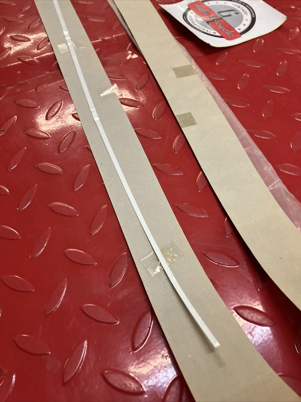 NOS Yamaha SS440 1980 DECAL STRIPE 1 8K4-77281-00-00 8K-47728-10-00 Y36