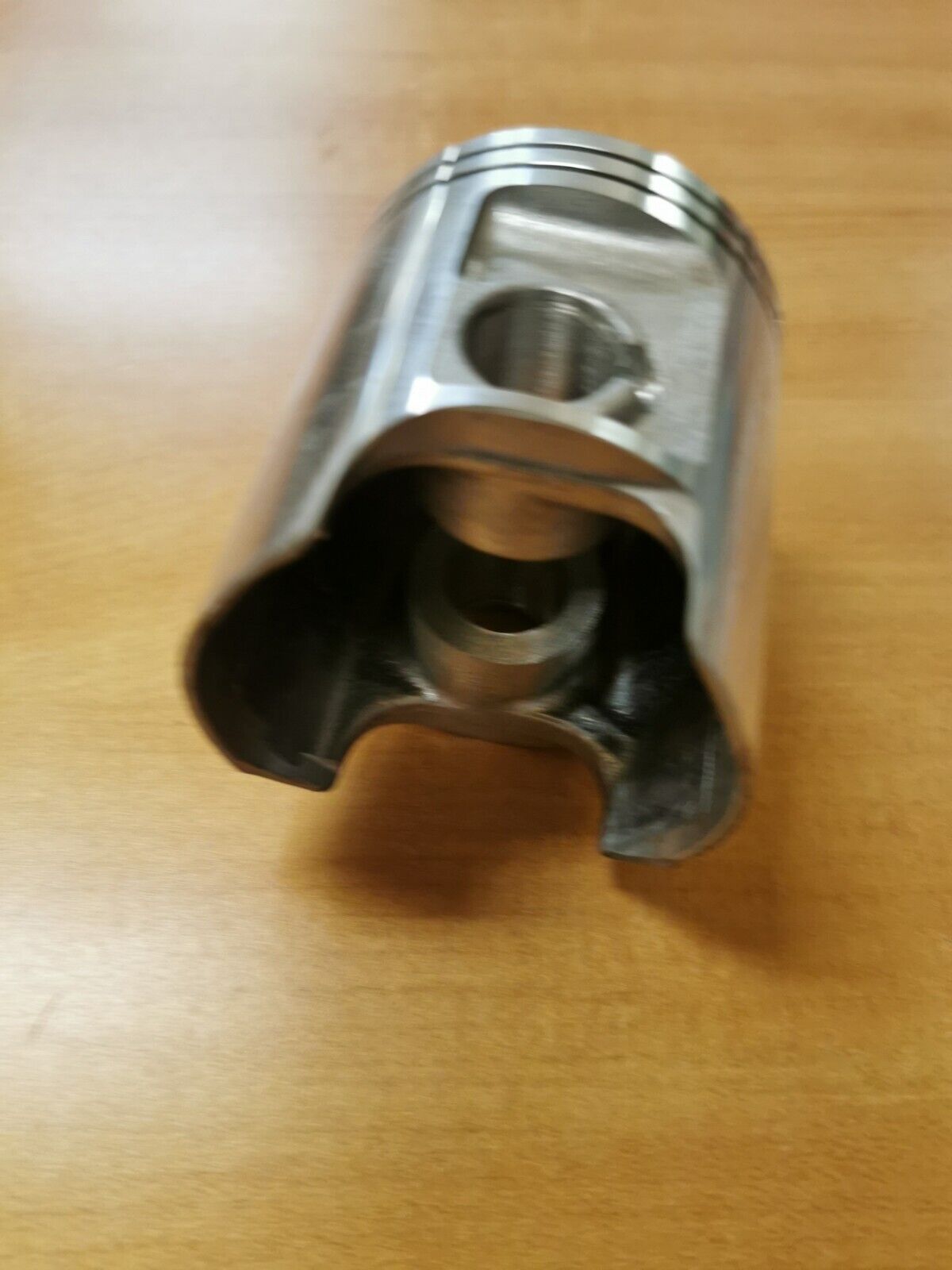 NOS SUZUKI RM250 77 78 PE250 79 PISTON STD SUPERSEDED 12110-41602 12110-40601 S7