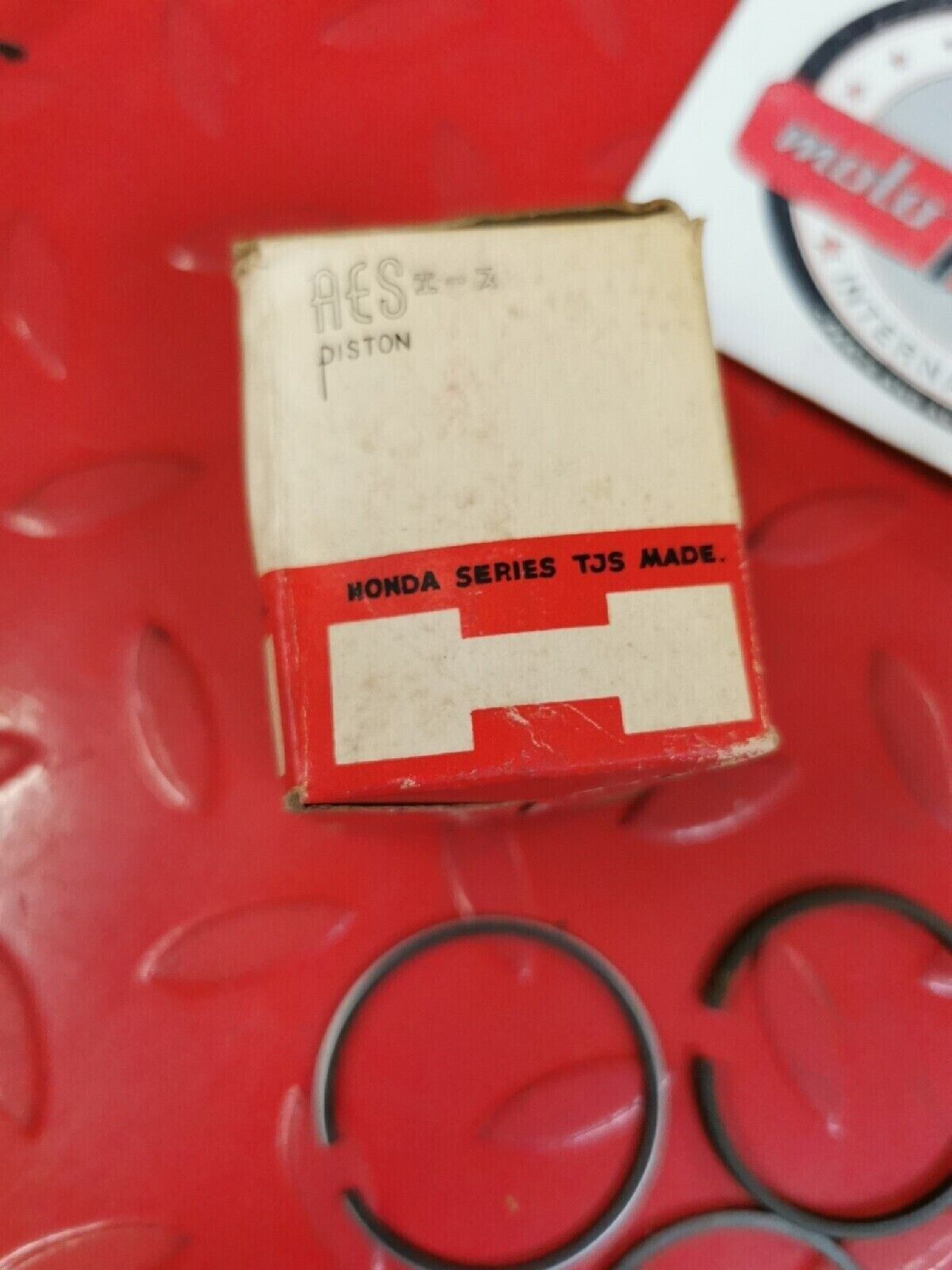 NOS HONDA S65 1965  Piston 1.00  KIT  13105-035-010 H40