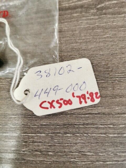 NEW NOS HONDA CX500 1982 STAY HORN 38102-449-000 H81