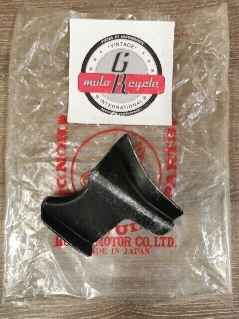 NOS HONDA GOLDWING GL1200A 1985 - 1987 GUARD REAR MUD 80110-MG9-680 H70
