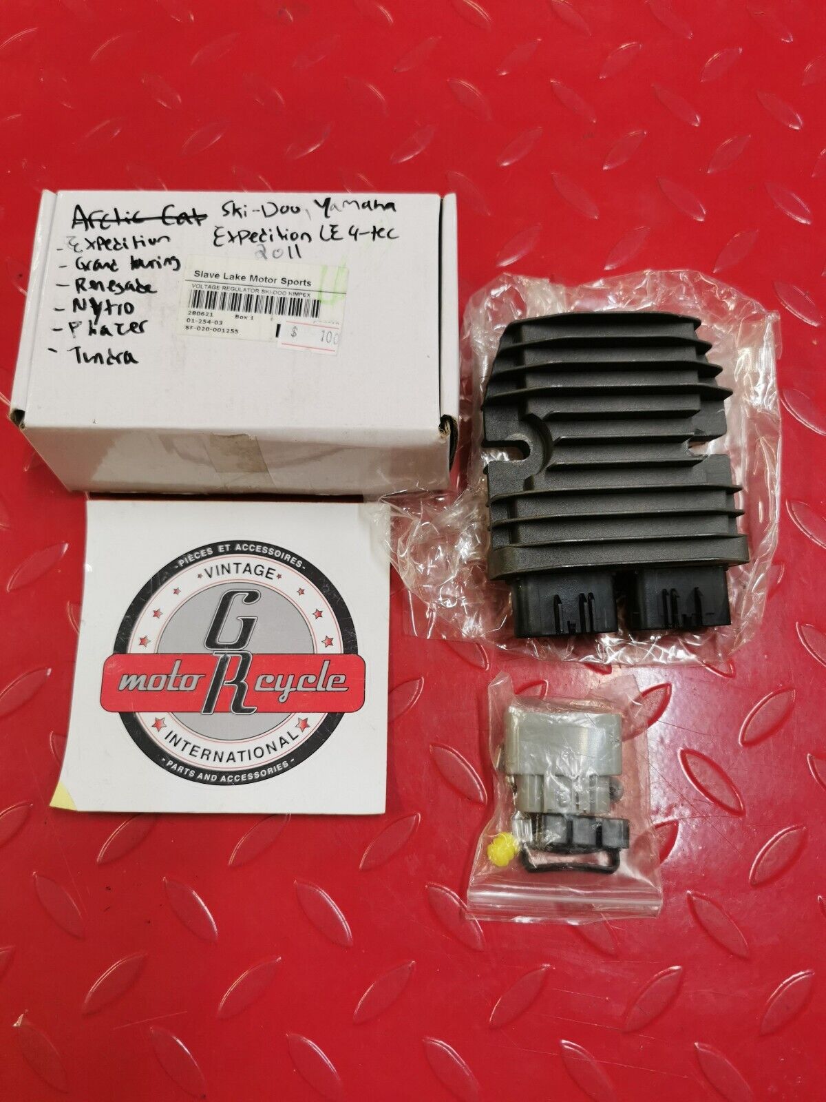NOS KIMPEX FJR1300 RSG90 SR10 Mosfet Voltage Regulator Rectifier  280621 J1