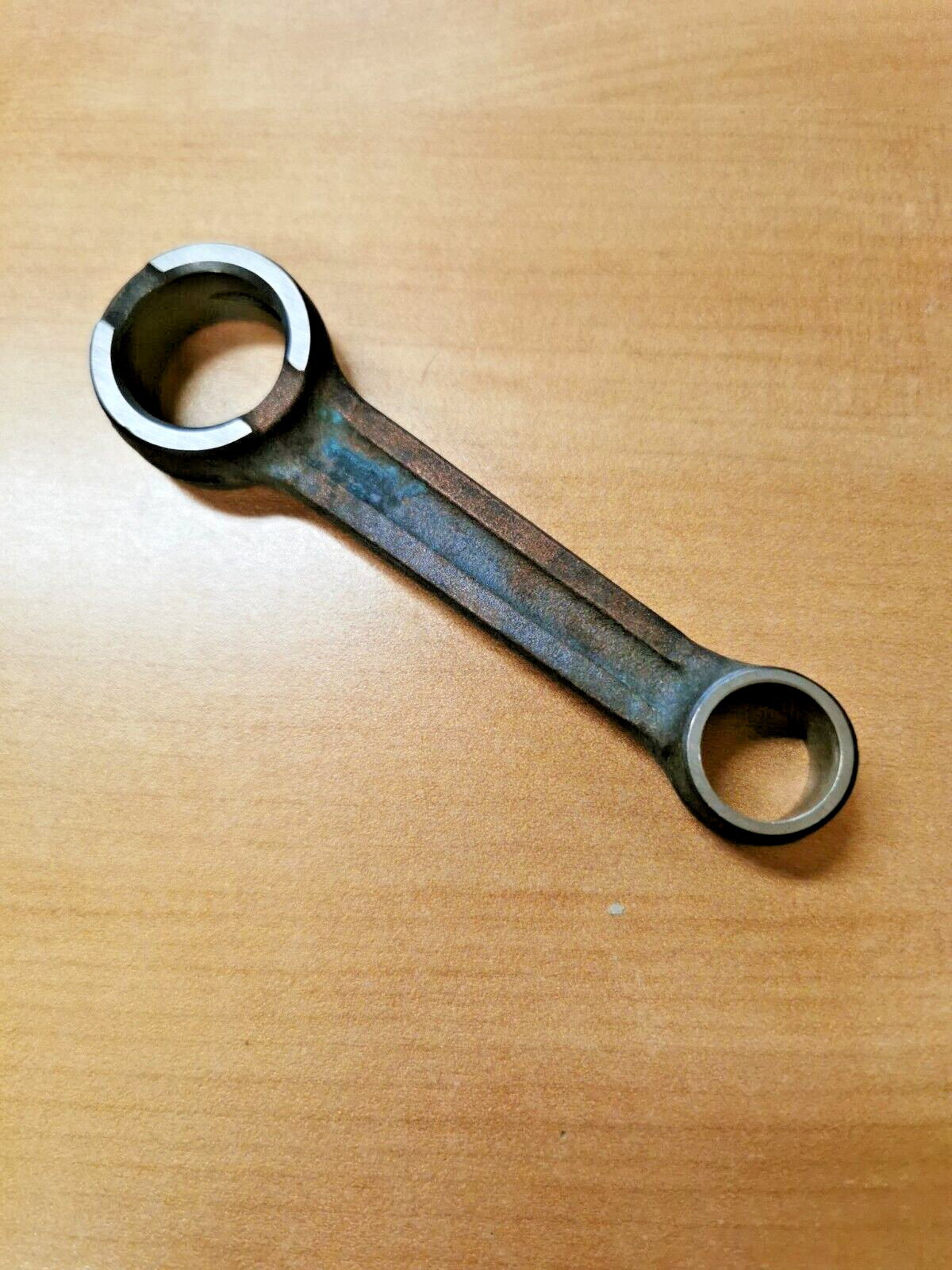 NOS SUZUKI RM125  1981  CONNECTING ROD  12161-39300      12161-14100 S6