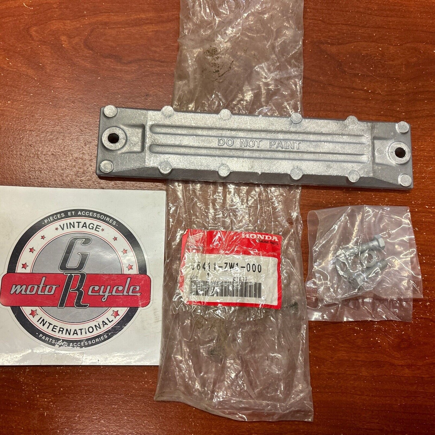 NOS Honda OUTBOARD ANODE METAL KIT 06411-ZW1-000 SUB 06411-ZW1-010 H149